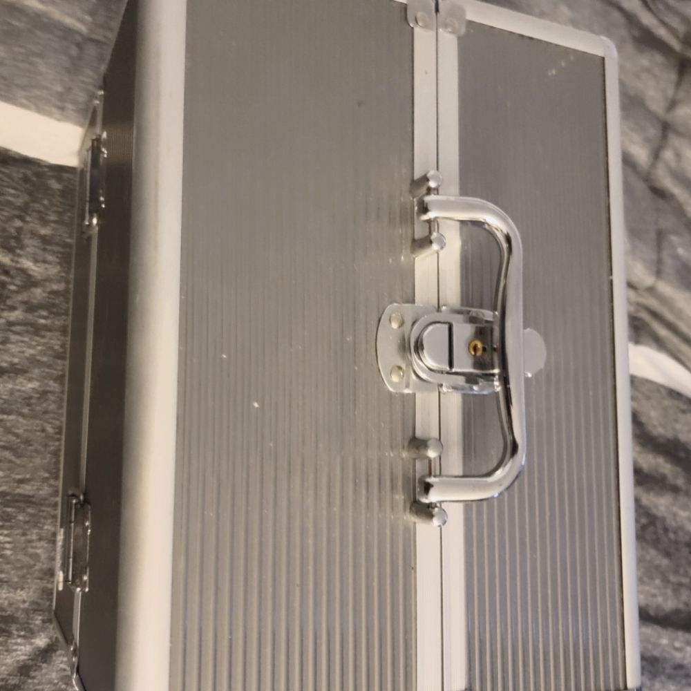 Make up box
